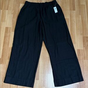 Black Wide-Leg Pants